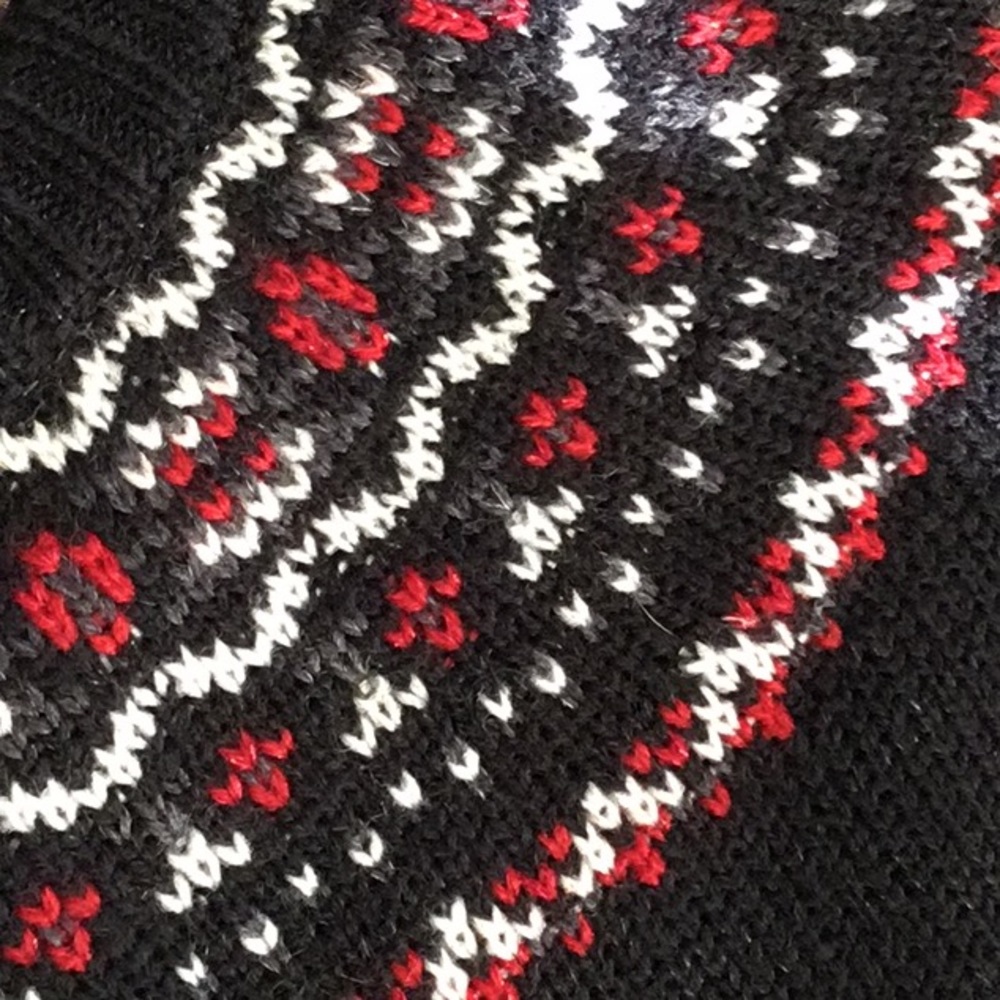 Sweater - Picture 2 of 3